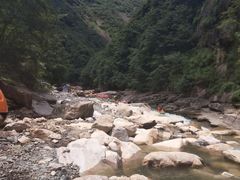 -雅鲁激流探险漂流