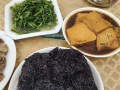 -山里人家土菜馆(茅山店)