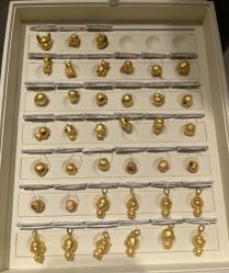 -周大福CHOW TAI FOOK(浦东八佰伴店)