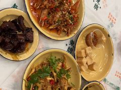 -东排食堂长沙小吃大排档(五一广场店)