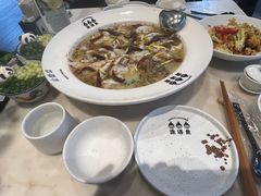 -渔语鱼新川菜Bistro(万象天地店)