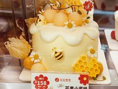 -花花卷卷·鲜食蛋糕(静安久光百货店)