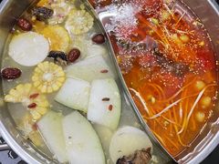 -周良天山牛杂城(天山路总店)