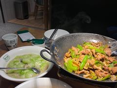 -费大厨辣椒炒肉(万家丽一店)