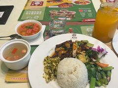 -意卡菲·欢乐聚会餐厅(华侨店)