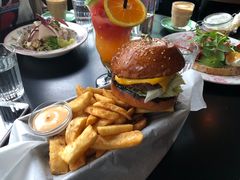 the&nbsp;ground&nbsp;burger-The Grounds of Alexandria