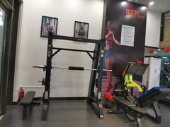 -思迈威健身(积玉桥万达店)