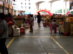 -三亚新鸿港水果一级批发市场