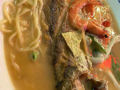 -霆记海鲜·只为这碗面(滨江店)