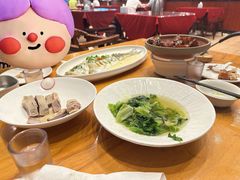 -侬佳蒸菜馆(听潮店)