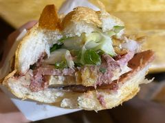-Bánh Mì Huynh Hoa