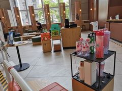 大堂-星巴克(来福士办公楼店)