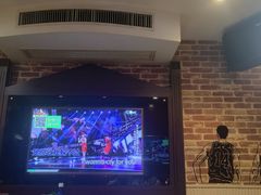 -唯爱KTV聚会餐厅(仙林东城汇店)