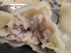 刀鱼馄饨-老半斋(福州路店)