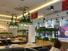 大堂-拿渡·水煮鱼麻辣香锅(王府井奥莱·香江小镇店)