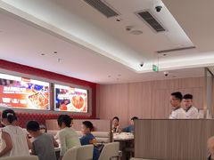 -海底捞火锅(杭州庆春路夜宵主题店)