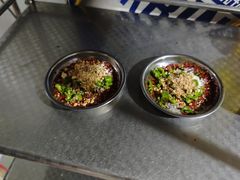 -学街秀兰麻辣烫