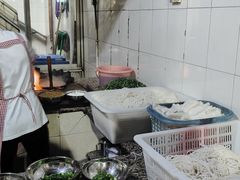 -正宗杨记普洱酸醋米线(总店)