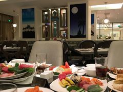 -海口绿发希尔顿酒店-田园汇自助餐·三文鱼·海鲜