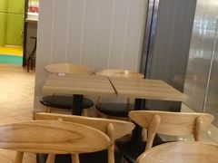 大堂-肯德基(中央公园店)