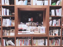 -百新书局(尚悦湾店)