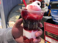 蔓越莓芭菲-DQ·蛋糕·冰淇淋(苏州中心店)