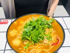 -肥汁米蘭香港米线(长宁来福士店)