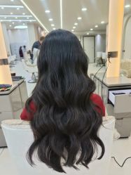 -十六番发型师事务所