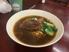 -尊品原汁牛肉面
