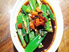 捞汁鲜秋葵-前海沿·青岛菜(大拇指广场石老人店)