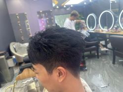 -藤野造型烫染·漂发