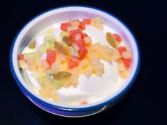 水果酸奶-黑门烤肉