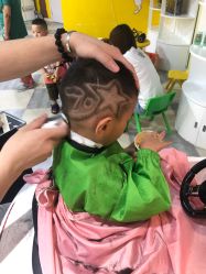 -爆米花儿童美发