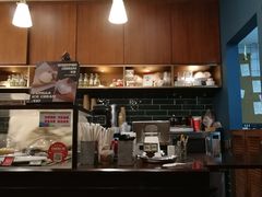-Pie Bird(新闸路店)