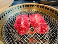 -铭牛烧肉·和牛海鲜自助(高新月牙湖店)