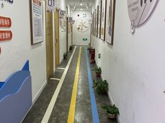 -缤纷鸟美术书法(汉神购物广场校区)