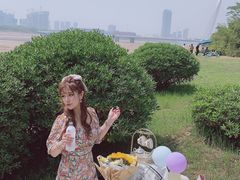 -灞河西岸滨河公园