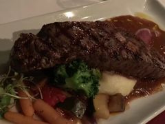 -Top Of Vancouver Revolving Restaurant