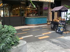 -普朗姆生蚝牛排馆 The Plump Oyster(成都摩方购物中心店)