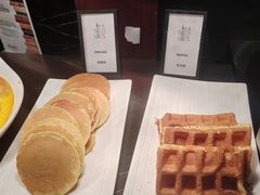 -广州万富希尔顿酒店·感趣自助餐厅·金秋蟹宴生蚝海鲜刺身
