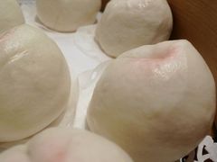 蛋黄莲蓉寿包-香港蓮香樓(上環店)