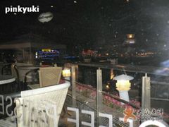 露天位-哈根达斯(滨江店)