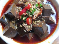 土冒血旺-炉小二铜锅牛蛙•川湘菜(三里屯店)