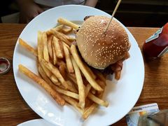 -Geneva日内瓦餐厅(西郊宝成花苑店)