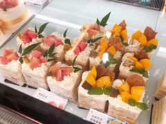 -卷心卷意·轻甜蛋糕(新光天地店)