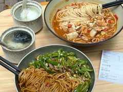 -粉观右江西鲜辣米粉(天地店)