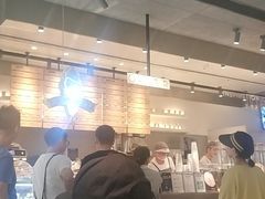 -喜茶(上海兴业太古汇店)