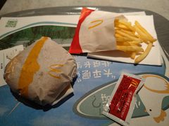 -麦当劳(静安寺店)