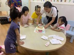 -i2青少儿英语(爱加星悦荟店)