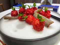 马蹄杨梅酥-上座云间·青年赣菜(绿茵店)